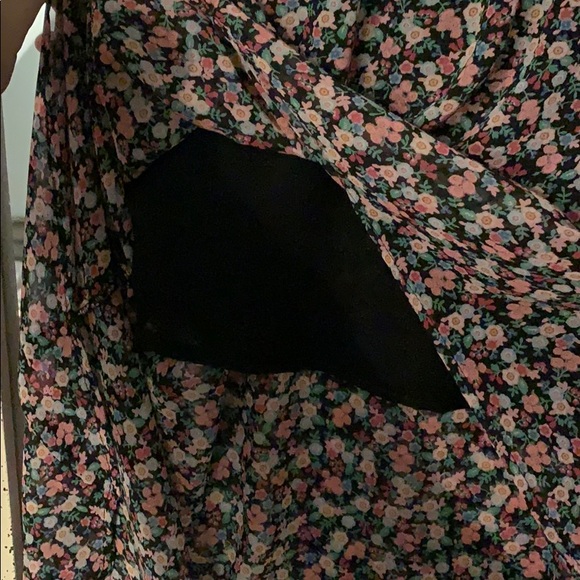 Floral HiLo Skirt - Picture 5 of 6